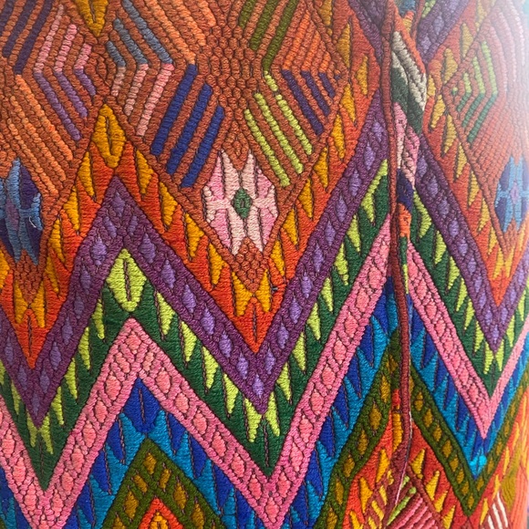 Pattern Vest - Picture 4 of 4